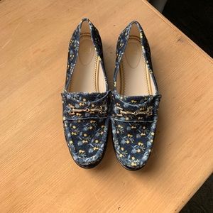 CAbi velvet floral slip-on loafers